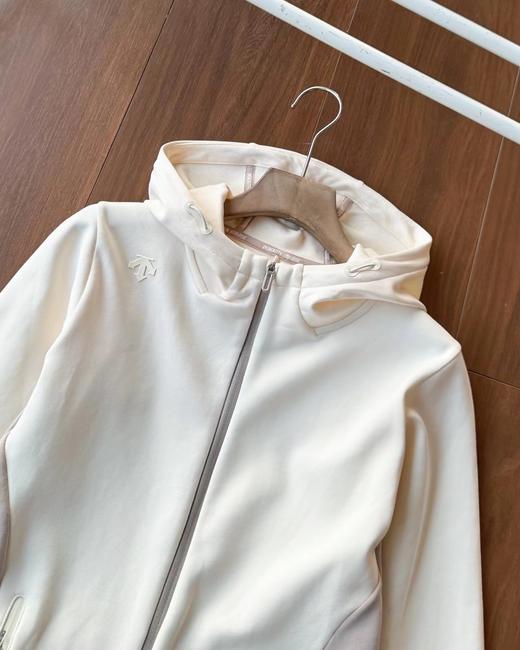 F040721春秋季女款拼接连帽开衫空气层面料轻盈柔软舒适女士针织运动外套 商品图4