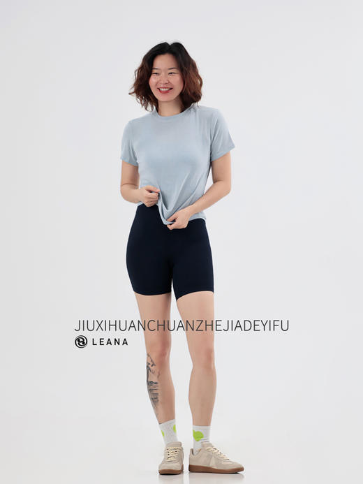 【买一赠一】LEANA（天丝羊毛短袖）莱赛尔天丝透气不闷热短款宽松慵懒风打底衫上衣短袖LN2266 商品图6