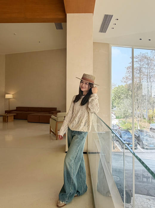 2604204    烫钻点缀 直筒牛仔裤 商品图9