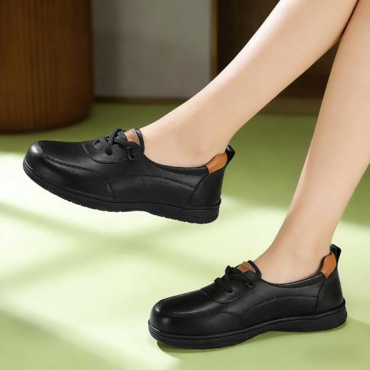 【艾娜达新款一脚蹬皮鞋】质感，颜值在线~   防滑鞋底+精裁设计！ 商品图5