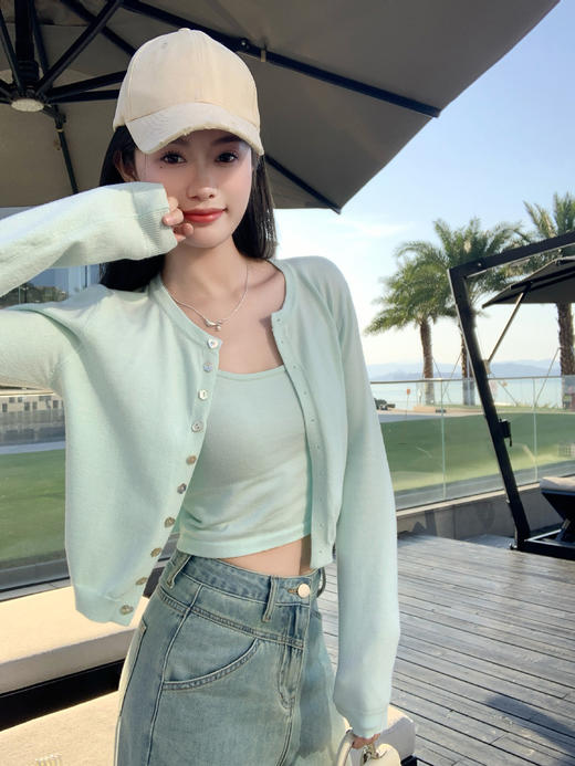 <曾小咸推荐>4.8现货秒杀 ！微信超特价！早春嫩绿色针织吊带开衫 日常139.99 立减70 秒杀69.99！！ 商品图11