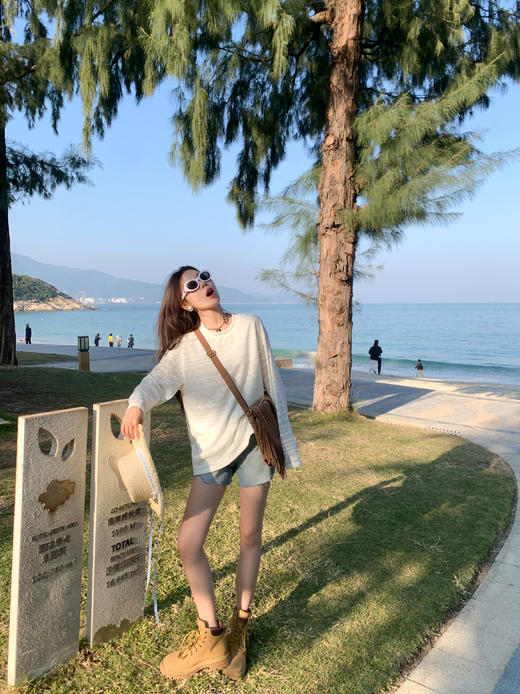 <曾小咸推荐>4.9现货秒杀 ！微信超特价！韩系刺绣罩衫T恤 日常139.99 立减80 秒杀59.99！！ 商品图5