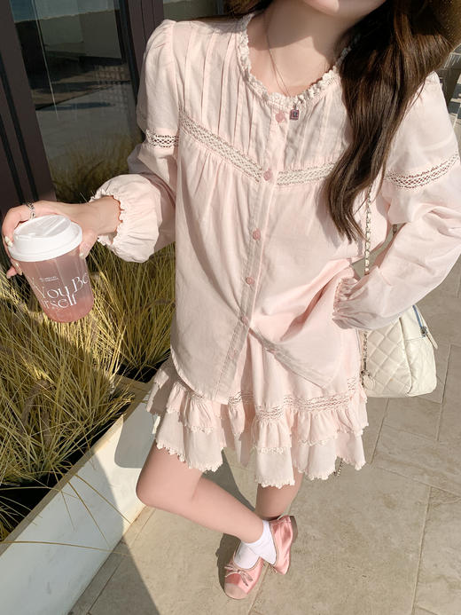 <曾小咸推荐>4.8现货秒杀 ！微信超特价！韩系花边镂空衬衫 日常229.99 立减130 秒杀99.99！！ 花边蛋糕裙 日常199.99 立减120 秒杀79.99！！ 商品图7