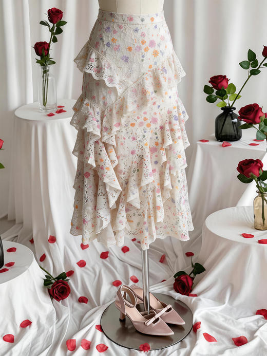 【孤品样衣，不退不换】棉质 春日印花不规则多片裁剪半身裙 商品图0