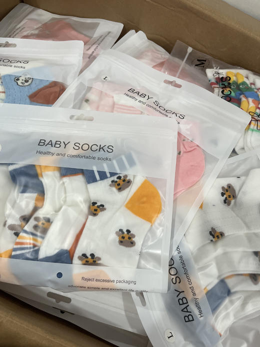 🔥商场质量🔥清亏 19.9到手整整10双春夏必穿的儿童袜🧦统统纯实拍图📷 超多卡通图案 仓库放不下了 亏钱清仓 高档网眼袜，贼洋气‼️‼️ 商品图9