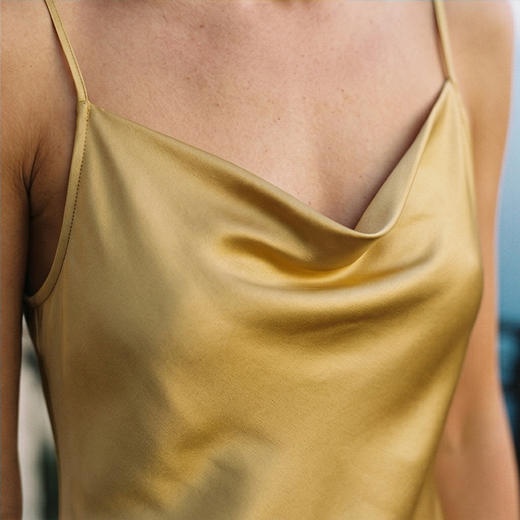 南法SJD/soie jardin0#春满桑蚕丝睡裙荡领美背桑蚕丝家居服性感吊带短睡裙S092DD 商品图6