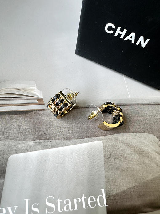 THS-无 香家 不容拒绝的黑金皮穿编织项链 耳饰 2款 CU1346 商品图11