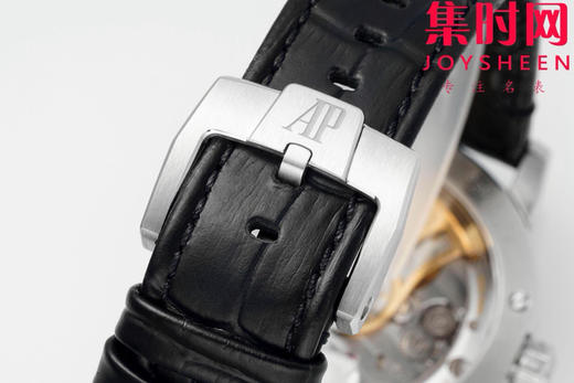 APS爱彼CODE15210系列 爱彼CODE 11.59系列 大三针自动上弦男士腕表 4302一体机 表壳直径为41mm 商品图5
