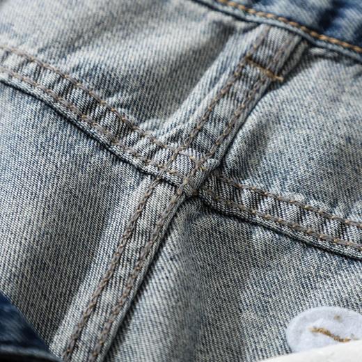 【lyyk-Z3015】男子百搭刺绣水洗舒适直筒浅色牛仔长裤！！ 商品图3