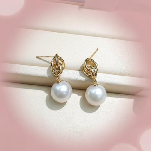 澳白光 11-12mm淡水珍珠镀金耳钉 几乎无瑕 贵气轻奢 [发：51] 商品图2