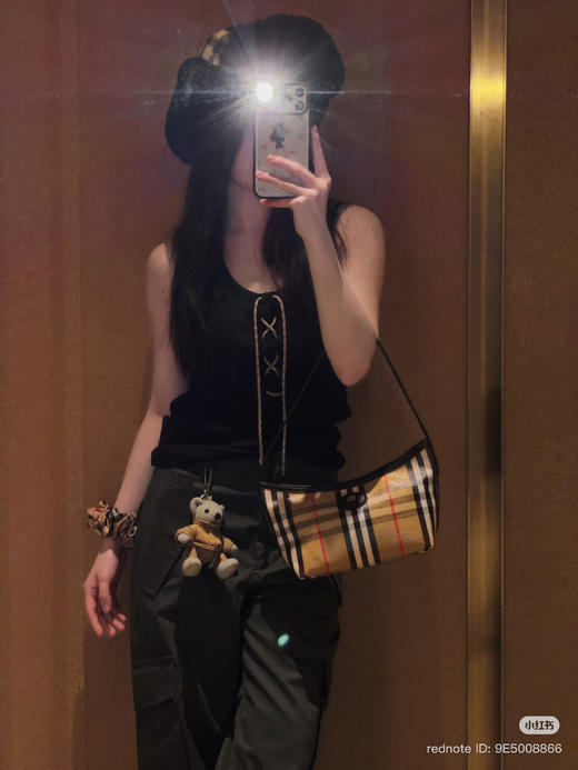 48-6 独家圆正 BBR设计感 西部风情 小浪漫 系带背心 我穿L完美😍 商品图12