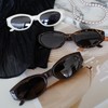 出片神器！复古猫眼框型【GM同款不规则形太阳镜】男女同款～✅TR超轻镜架很舒服不压鼻梁！偏光树脂镜片有效防紫外线🌞修饰脸型巨显瘦，明星同款 商品缩略图1