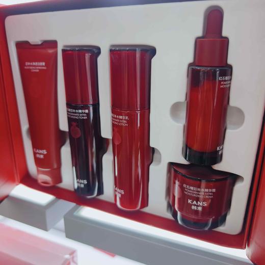 韩束红石榴巨补水礼盒精华露100ml精华乳100ml精华液30ml精华霜50g洁面膏100g 商品图2