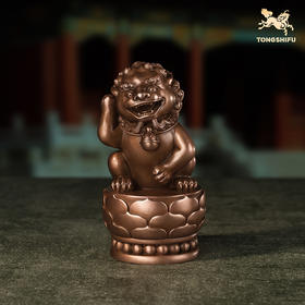 铜师傅《护裆狮》上新了故宫联名 创意个性狮子铜摆件 家居装饰品