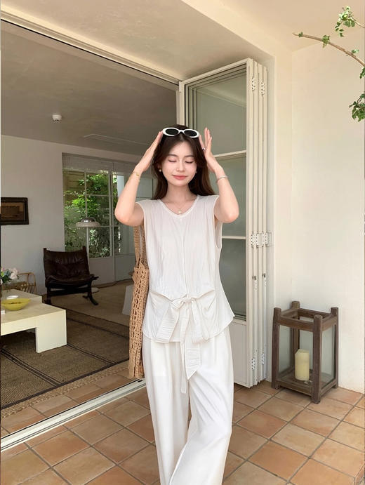 专柜实拍【小众设计！】拉夏贝尔/La Chapelle蕾丝圆领拼接花边下摆褶皱系带无袖小衫简约净版薄上衣 商品图8