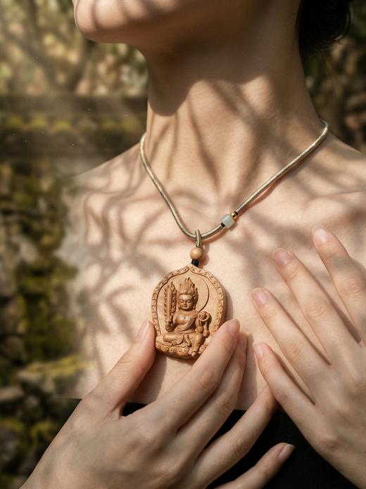 【老山檀黑肉宝宝佛吊坠】独家设计 印度迈索尔老山檀 长约3.8cm宽约3cm 厚约1cm 预售两周 | 大梦香堂 商品图7