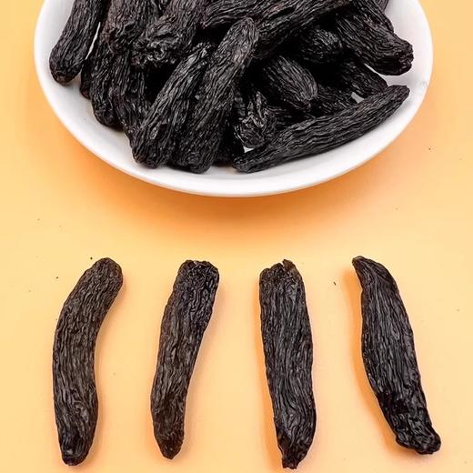 代发新疆蓝宝石葡萄干500g袋装美人指新货特黑香妃黑加仑级葡萄干 商品图3