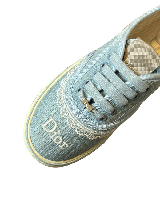 女款蕾丝刺绣帆布鞋la010 商品图3