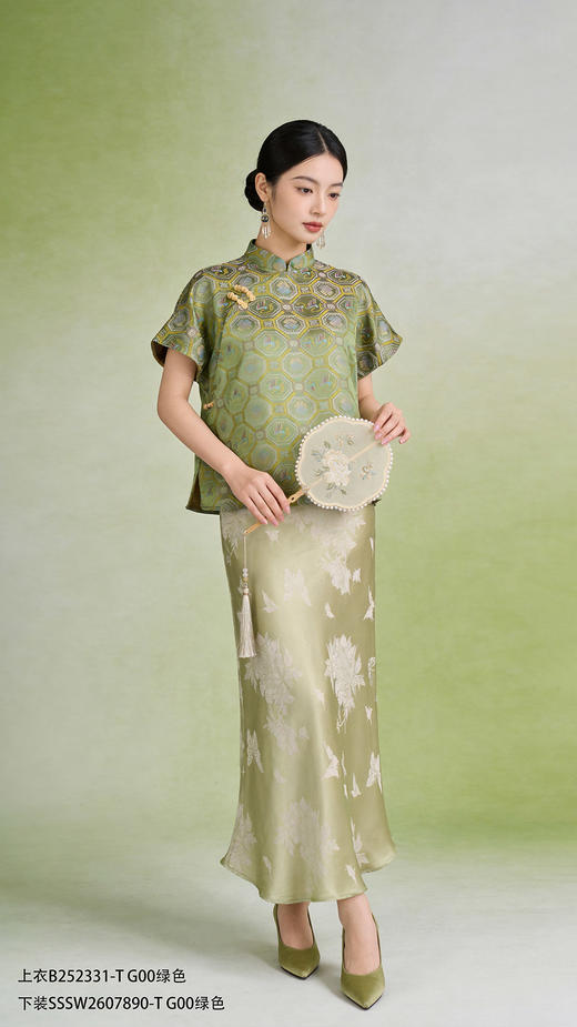 B252331-T    T恤 商品图1