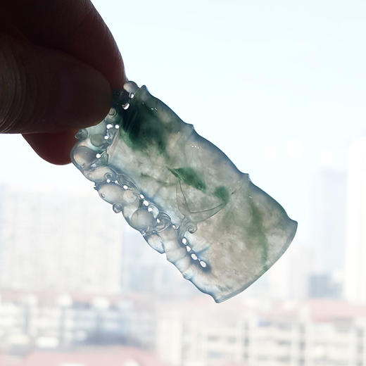 【天然正品】A货翡翠天然细腻冰种飘蓝花竹节瑞兽造型（节节有福）翡翠吊坠项链54.2*27.9*6.8MM（皆取最大值）220326TJ15 商品图8