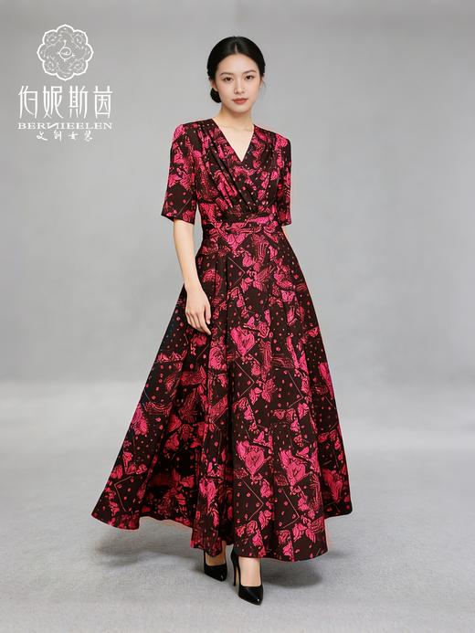 SC2S57_杨妃色_连衣裙_春夏_V 领收腰印花显瘦大摆长裙_高级女装_BERNIEELEN伯妮斯茵 商品图5