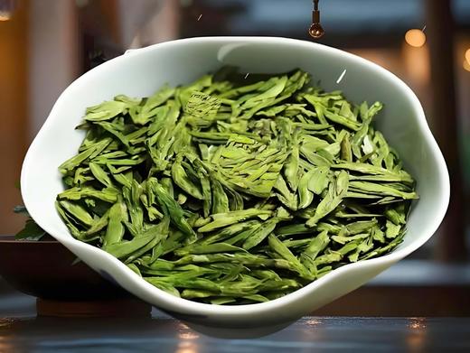 【冰老师】西湖龙井明前茶，来自西湖的的鲜茶，品鉴礼盒装（50克） 商品图1
