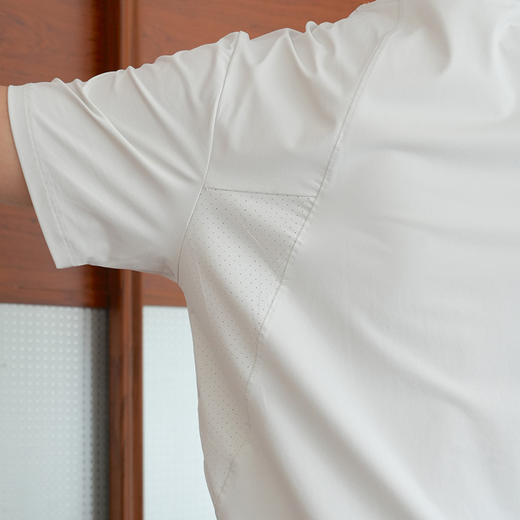 【lulu同款】2026新款小皱激光冲孔多功能裁片男女款四面弹透气运动T恤 商品图5