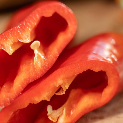 【排单发货】水果彩椒（颜色随机）| 产区云南，肉质肥厚，清甜多汁，生吃毫无违和感，可煮、炒、烤、蒸或烧烤，或作为沙拉配菜，开胃菜。⭐️顺丰快递 商品图2