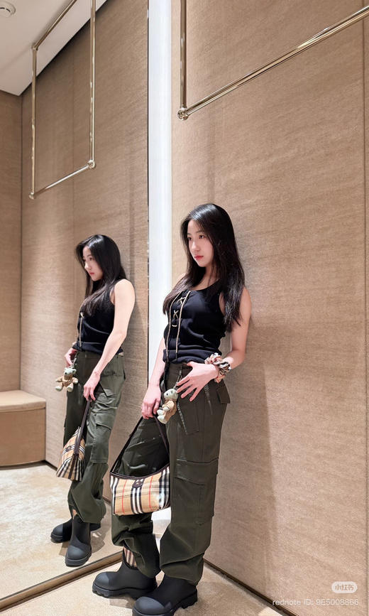 48-6 独家圆正 BBR设计感 西部风情 小浪漫 系带背心 我穿L完美😍 商品图14