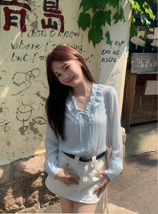 专柜实拍【醋酸+天丝！轻奢】拉夏贝尔/La Chapelle甜美减龄！莱赛尔醋酸混纺~气质好穿木耳边系带衬衫宽松显瘦上衣 商品图8