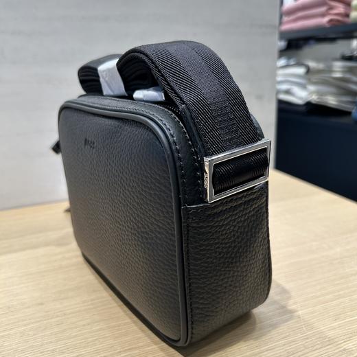 HUGO BOSS 斜挎包男  50562810-001 . 商品图1