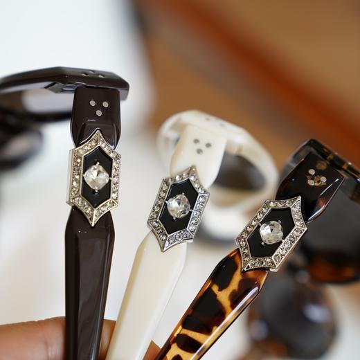 出片神器！复古猫眼框型【GM同款不规则形太阳镜】男女同款～✅TR超轻镜架很舒服不压鼻梁！偏光树脂镜片有效防紫外线🌞修饰脸型巨显瘦，明星同款 商品图3