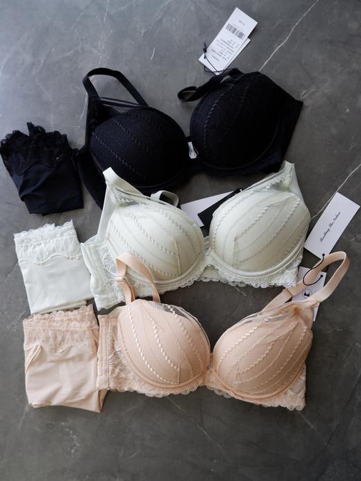 二店y 【清】 官网一套 1198元，爱M 聚拢套装， 94%桑蚕丝 商品图10