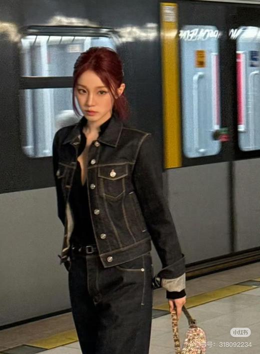 女款牛仔夹克外套 可配套装la011 商品图3