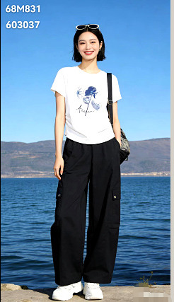 68M831新款短袖T恤