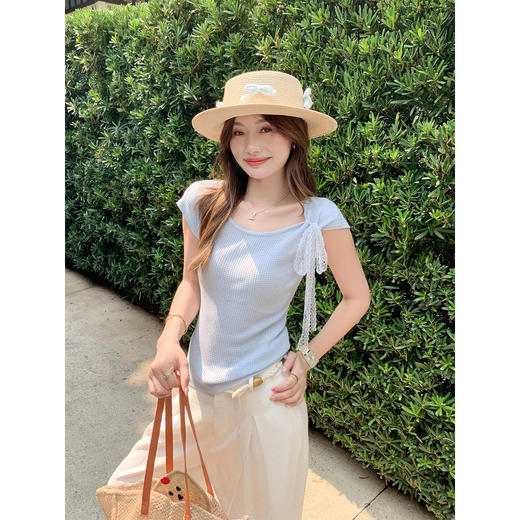 <曾小咸推荐>4.11现货秒杀 ！微信超特价！3色韩系坑条针织短袖 日常159.99 立减100 秒杀59.99！！ 商品图1