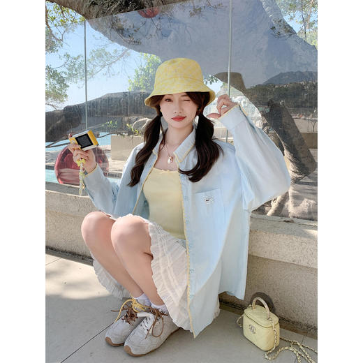 <曾小咸推荐>4.11现货秒杀 ！微信超特价！韩系撞色边衬衫 日常199.99 立减120 秒杀79.99！！ 蝴蝶结吊带背心 日常79.99 立减40 秒杀39.99！！ 商品图1