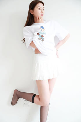 一眼喜欢的感觉，美式印花t恤。基础款圆领宽松半袖儿上衣E040868