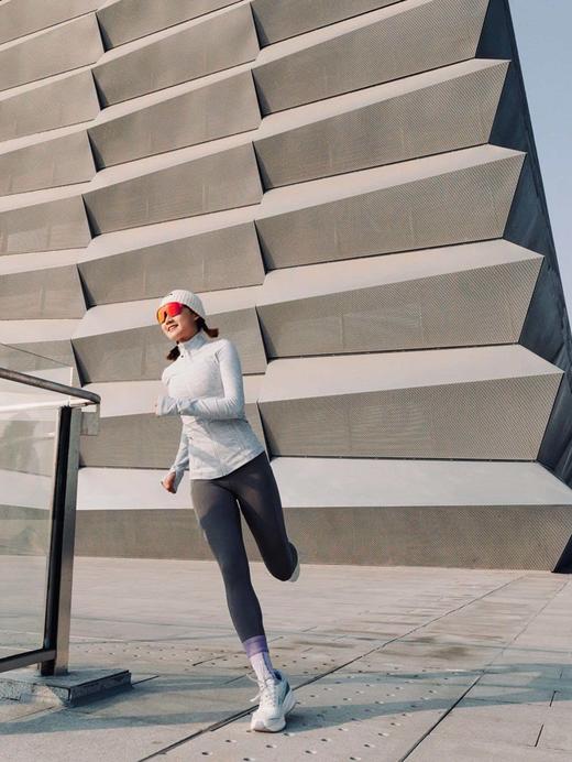 露露 套装新款运动套装跑步女士外穿卫衣卫裤显瘦立领开衫 商品图8