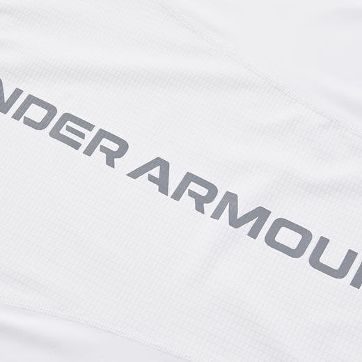 【特惠福利】  Under Armour安德玛 纯色圆领长袖T恤  261303751 商品图13