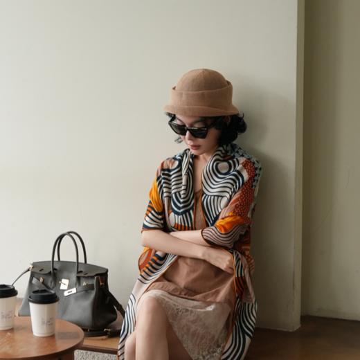 PanYiXiu/潘依绣桑蚕丝绵羊毛马儿大三角丝巾 26新款 KW25038 商品图0