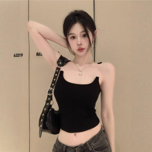 隐形肩带吊带背心女带胸垫外穿纯欲风甜辣妹新款纯色短款抹胸上衣 商品图3
