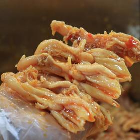 【➕𝟖.𝟖元即可换购】【限团三天】吃了就忘不了的鄉遇何掌柜?无骨鸭掌限时开团，手慢无！！错过就要等一个月哦~微辣or超辣两种可选