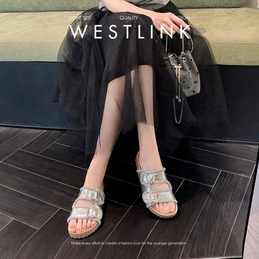 西遇勃肯凉拖鞋女2026夏季新款百搭不累脚一字拖外穿银色沙滩鞋V0066412 商品图1