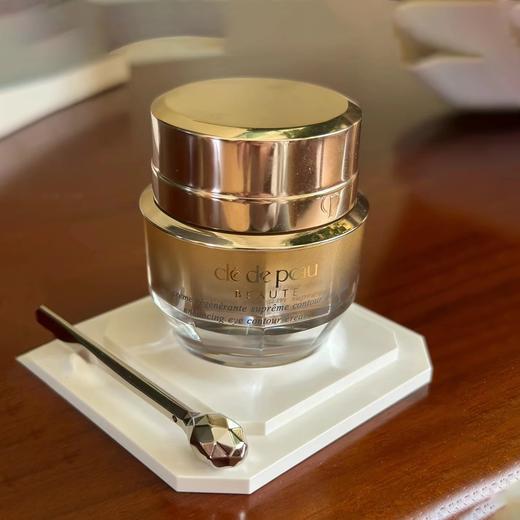 肌肤之钥CPB 4D精雕眼霜 新版15g，专为眼部年轻态设计，多维养护眼周肌肤，细腻质地轻松吸收，改善细纹与暗沉 商品图2