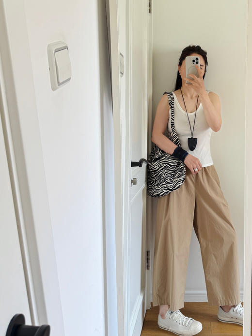 26夏--薄+轻盈高密棉纸感| 窄腰边九分裤【包邮+三天无理由退换】 商品图5