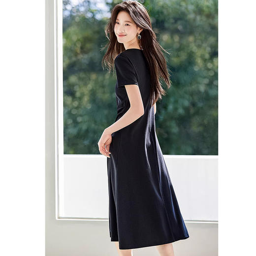 姹弥·简约风高级感小黑裙 |百搭显瘦，飘逸有型，小个子微胖姐妹穿都时髦高级 商品图9