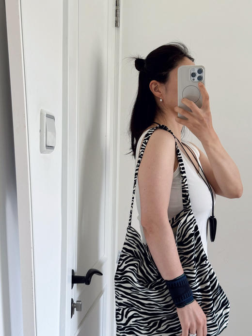 衣橱wan搭--穿出天鹅颈法式U领｜强捻螺纹背心【包邮+三天无理由退换】 商品图4