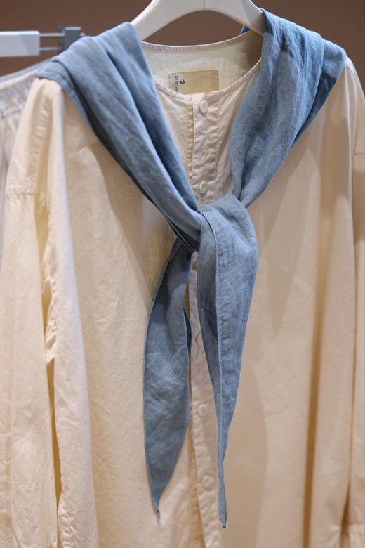 迟集 亚麻三角披肩 商品图0