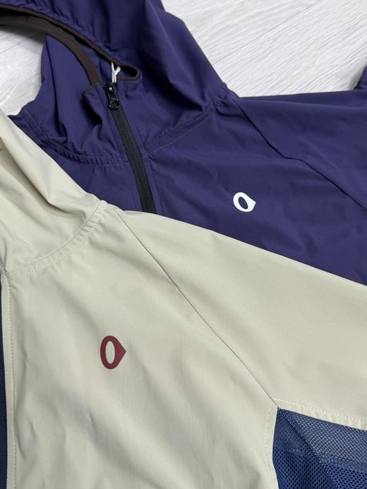 点此购买 素然安高若网眼拼接透气薄款防晒连帽女士皮肤衣 zc 344566 商品图8